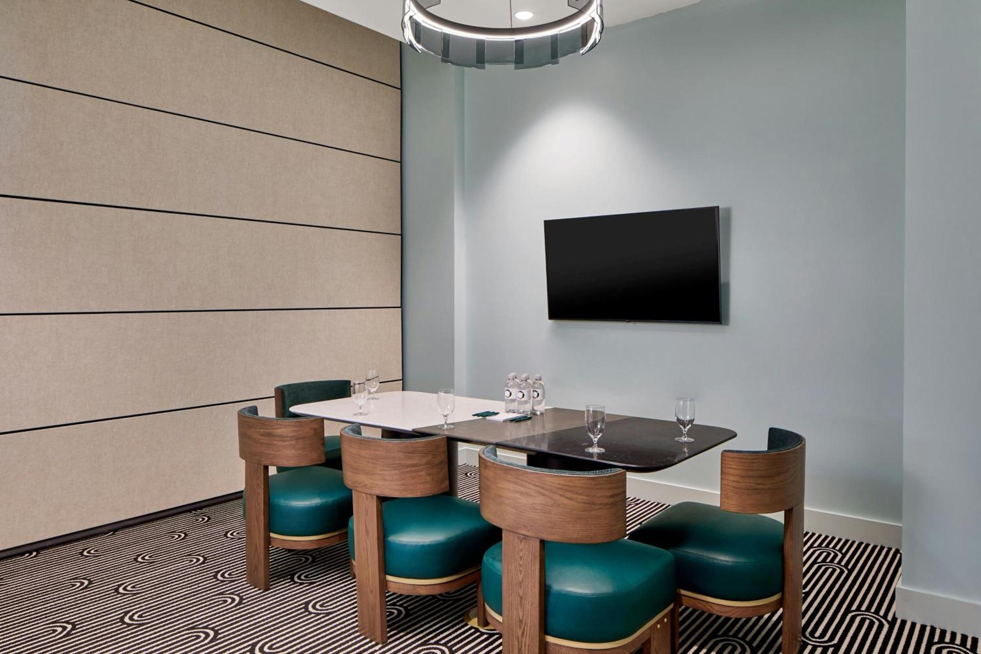 Hotel Celare, Cincinnati Midtown, A Tribute Portfolio Hotel Екстер'єр фото